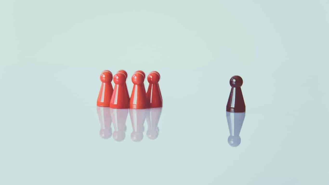 alone chess pieces odd different