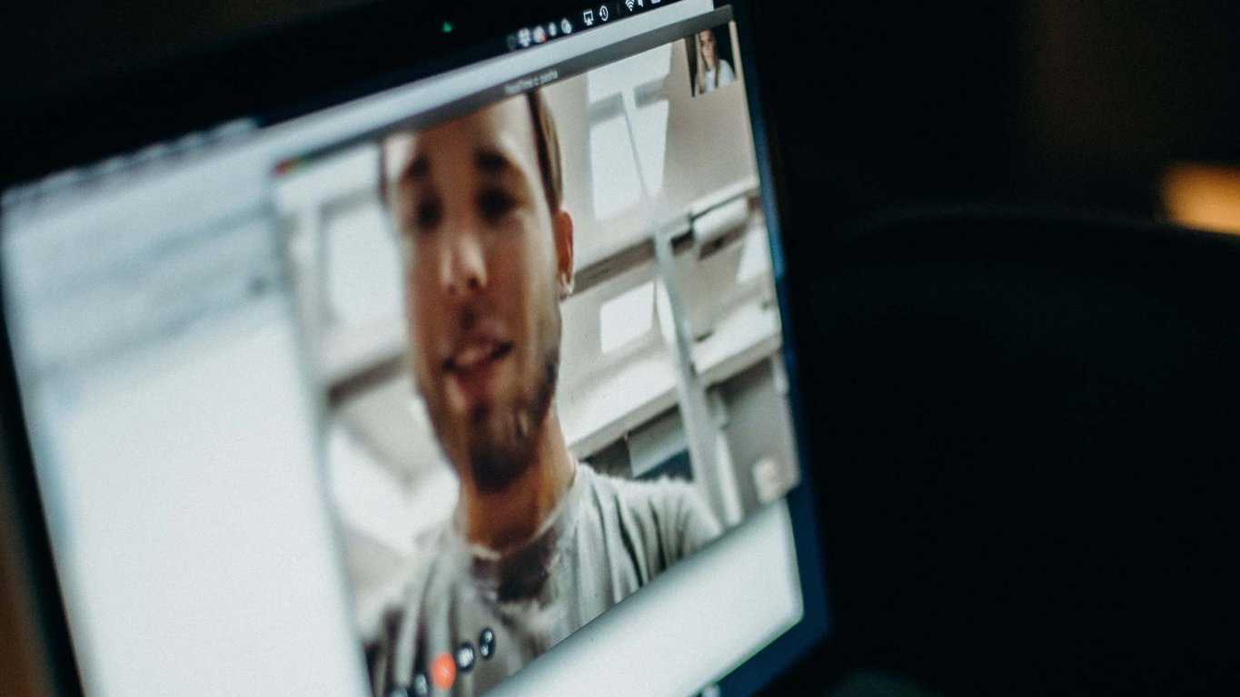outsourcing video call