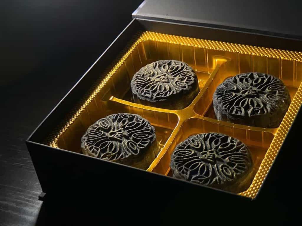 golden moments durain snowskin mooncake box of four