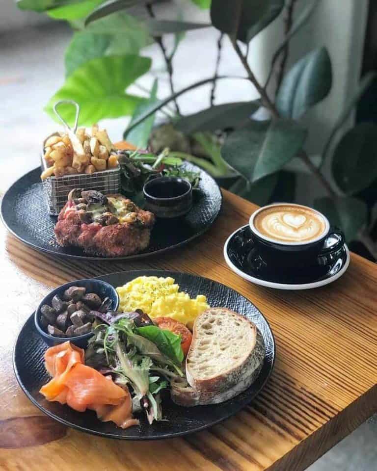 best brunch in singapore_flagwhite