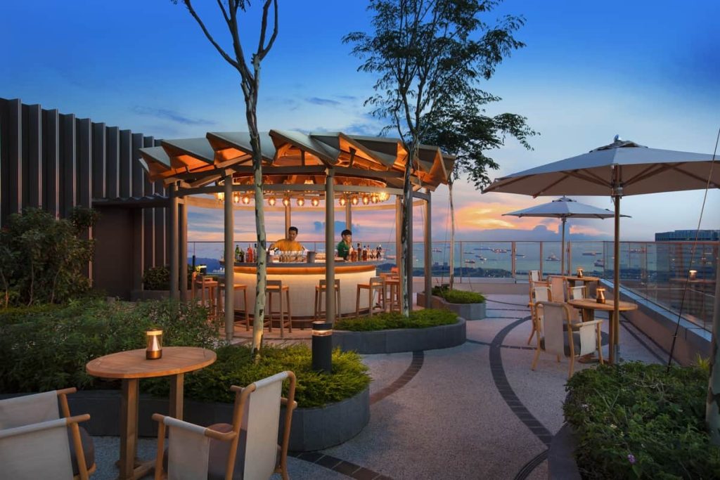 best roofbars in singapore_mr stork