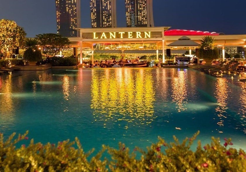 best rooftop bars in singapore_lantern