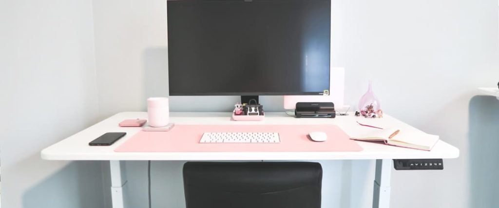 best standing desks (takeaseat.sg)