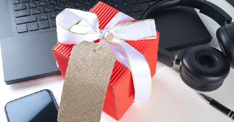 10 Best Idea for Corporate Gifts in Singapore to Improve