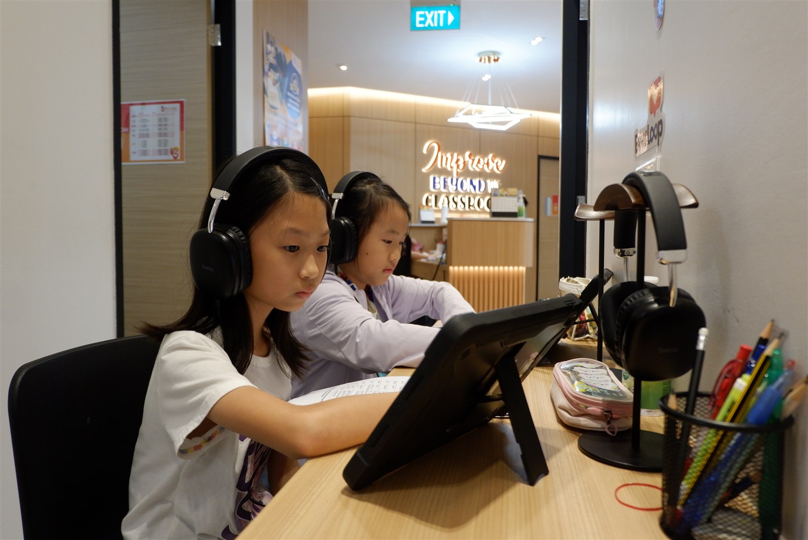 Students using AGrader EverLoop digital learning resources